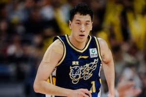 媒体人:南京同曦已经与杜润旺完成D类合同签约 转会费远低于市价