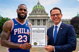 詹姆斯的顶级排面!NBA历史上首次出现州长亲自招募球员的案例