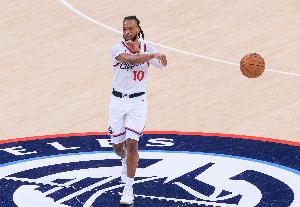 加兰:我想打出16年欧文的表现 期待在卢指导麾下打球