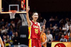 女篮新老交替期成绩下滑尚在合理范围 韩旭当之无愧女篮领军人物