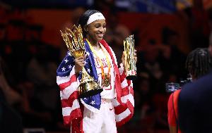 从小赢到大!杰基·杨高中/NCAA/WNBA/三人五人奥运/世界杯都夺冠
