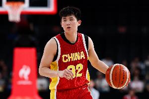 中规中矩!李悦洲半场23分钟4中2拿5分1助1帽 正负值+5