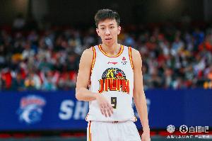 CBA官网更新自由球员名单:丁皓然、胡布郎·买买提、邹昀轩