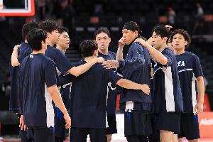 盘外招不敌免兵役的决心!韩国男篮上午投篮训练取消 决赛胜日本