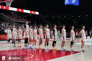 中国女篮VS中国台北首发:张曼曼 杨舒予 唐子婷 罗欣棫 陈明伶