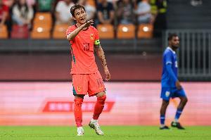韦世豪:赵松源只有17岁但比我想象中好很多,希望他越来越好