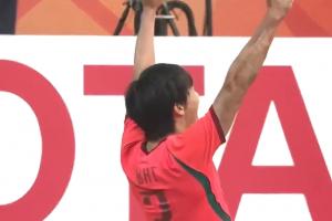 U23国足1-0领先乌兹别克斯坦!胡荷韬与蒯纪闻撞墙后破门