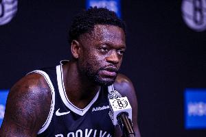 兰德尔:用五外阵容时我会去打小球中锋 这就是季前赛的意义