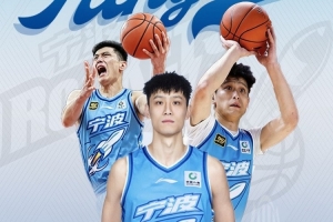 高效!栾利程8投7中&三分3中2得到16分4板1助
