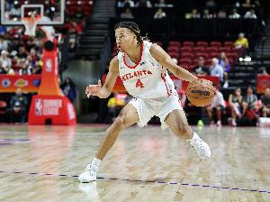 攻防都有一手!8号秀弗莱明斯8中6高效拿下15分3板5助3断