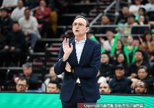 乌戈谈三连胜:一天一步慢慢来 我们是年轻队伍 仍然还有提升空间