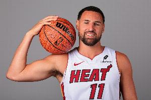 本场三分12中7!克莱:我知道自己迟早会迎来这样的表现 感觉很棒