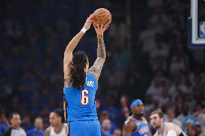 杰林威:保持积极心态 能在NBA赛场交手本就是难得的经历